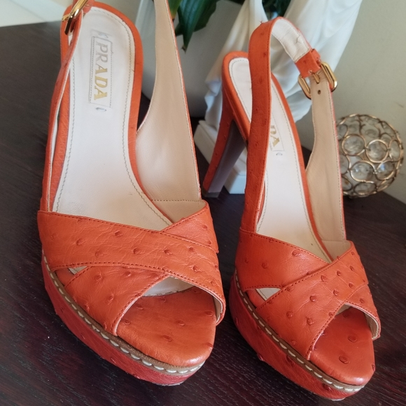 Prada ostrich  platform heels sz 37.5 - Picture 10 of 16